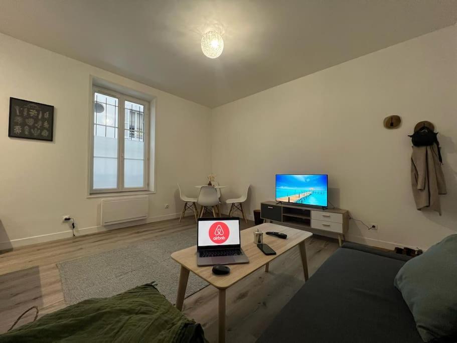Havre De Paix - Melun Apartment Exterior photo